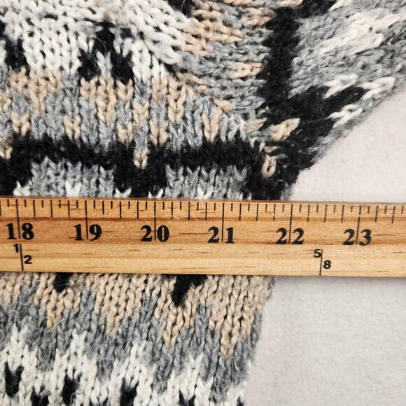 American Eagle Womens Cropped Cardigan Sweater L Cream Fair Isle V-Neck Knit EUC - Picture 8 of 13